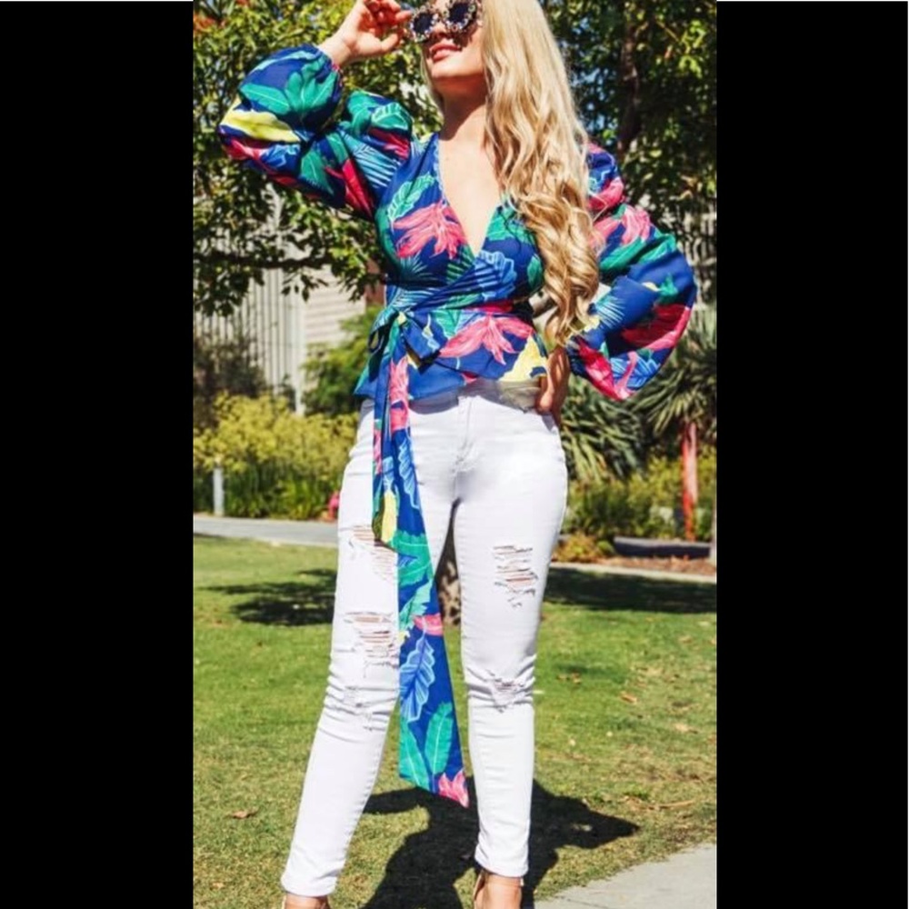 NEW MULTICOLOR BLOUSE